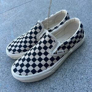 Vans checkered women shoes